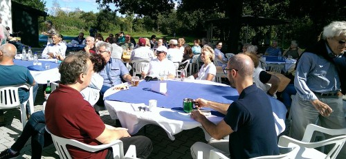 Beisammensein im Sonnenschein